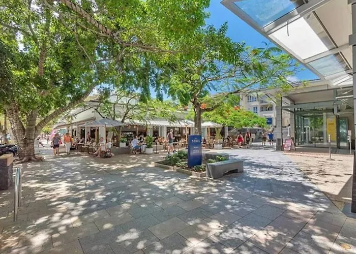 18Ob Absolute Beachfront - Noosa Main Beach